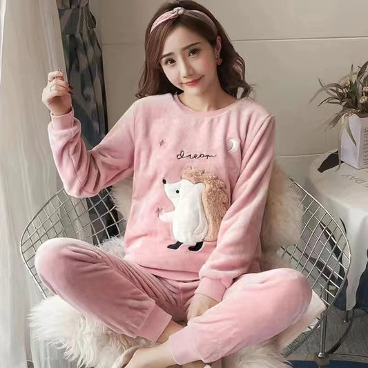 Autumn Winter New Flannel Soft Warm Women's Pajamas Round Neck Long Sleeve Women Two Piece Set Cute Printing Pajama Suit Women