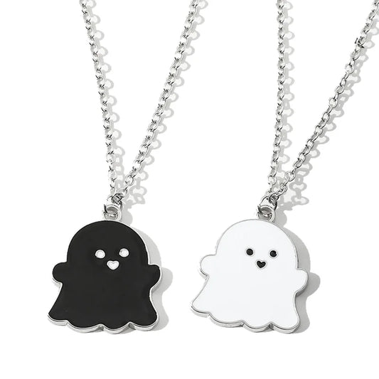 2Pcs Cute Black And White Ghost Pendant Necklaces For Women Men Best Friend Lovely Ghost Pendant Couple Necklace Fashion Jewelry